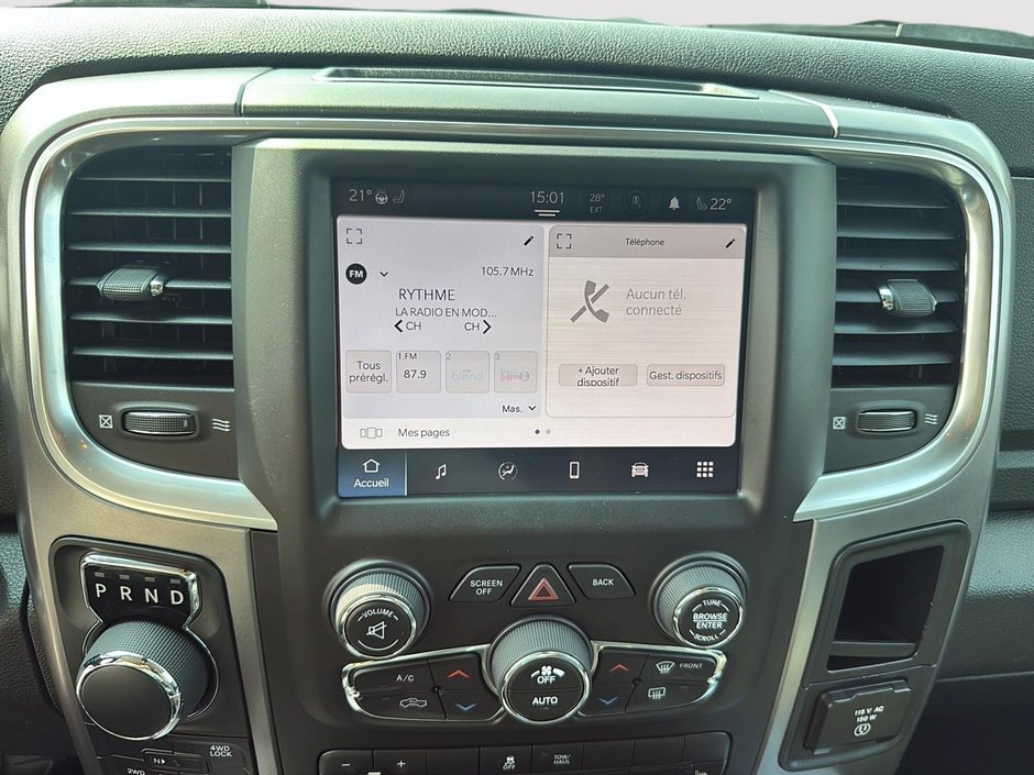 Ram 1500 Classic SLT+ | CREW CAB | V8 4X4 2022-18