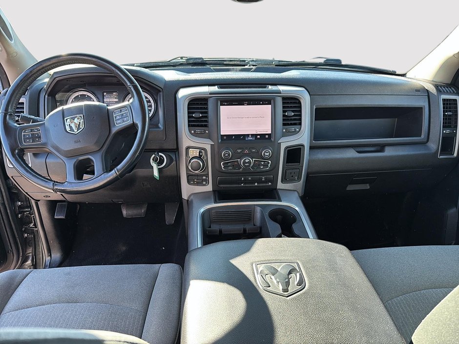 2022 Ram 1500 Classic Express-9