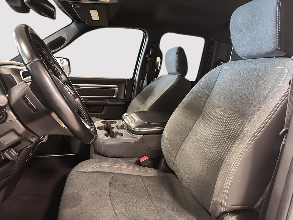 2022 Ram 1500 Classic Warlock-8