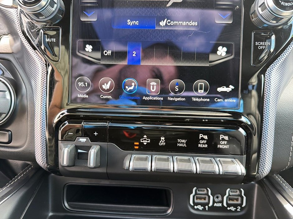 2020 Ram 1500 LIMITED 4X4 CREW CAB // DIESEL // TOIT PANORAMIQUE-13