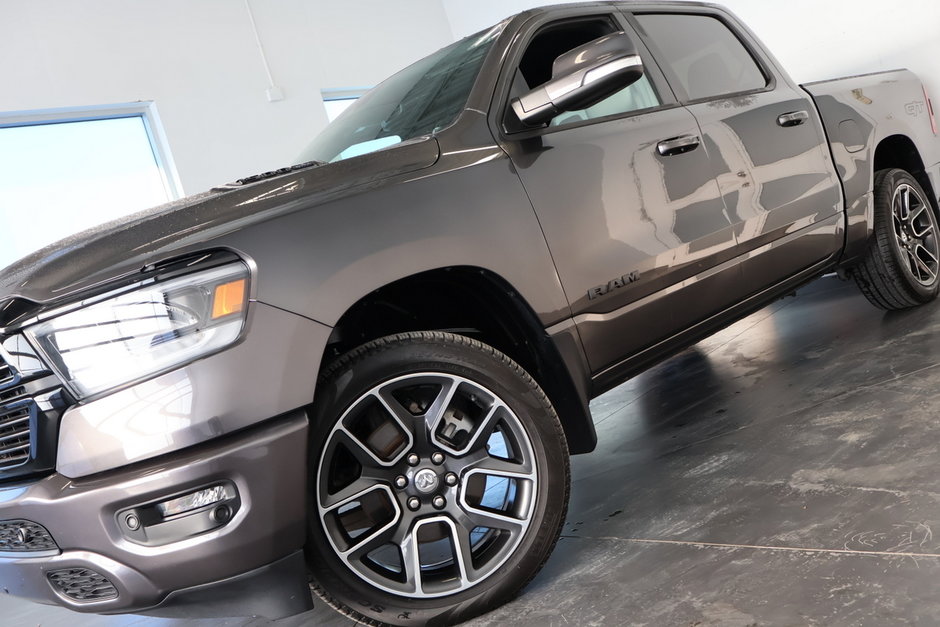 2022 Ram 1500 Sport V8 Crewcab Ensemble GT-1