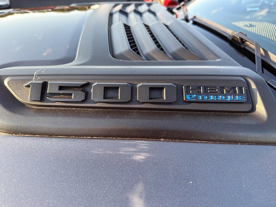 2022 Ram 1500 Sport V8 Crewcab Ensemble GT-5