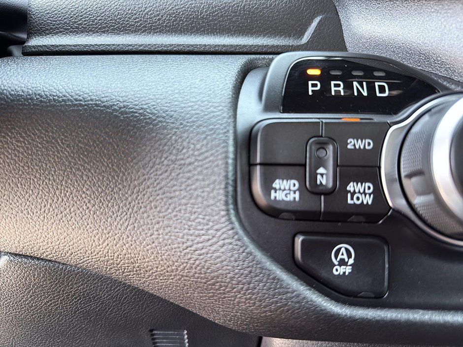 Ram 1500 TRADESMAN 2024-15