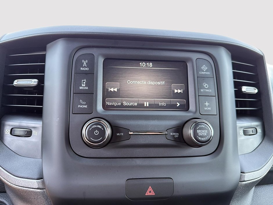 Ram 1500 TRADESMAN 2024-18