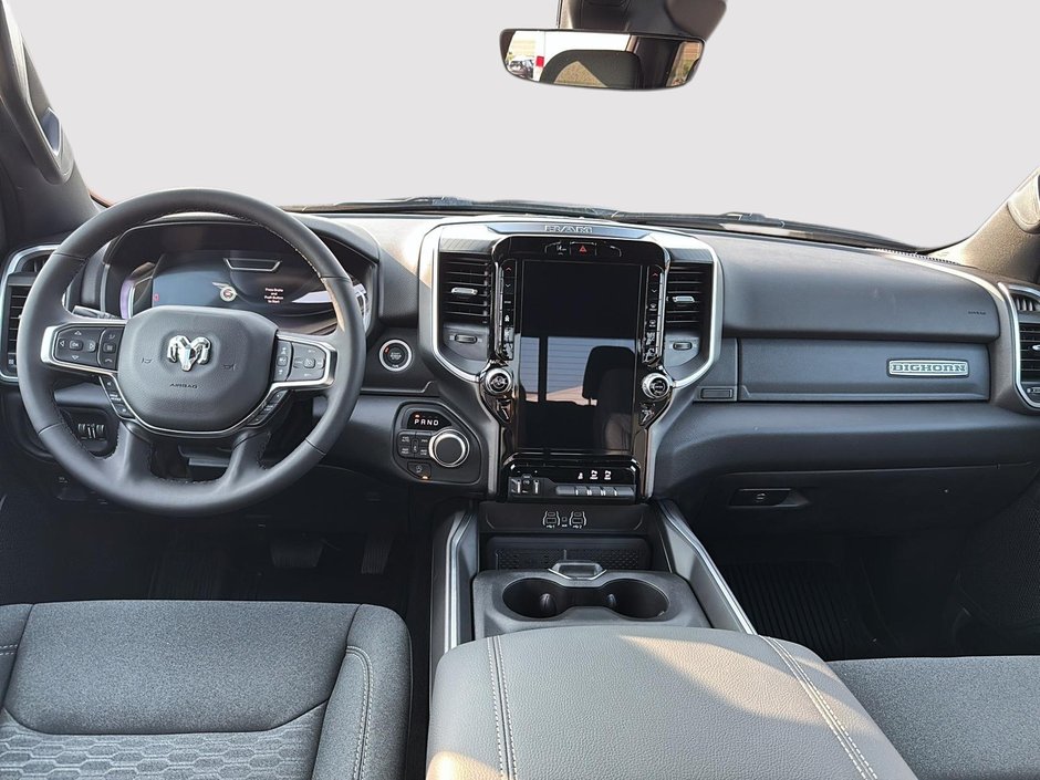 Ram 1500 BIG HORN 2025-8