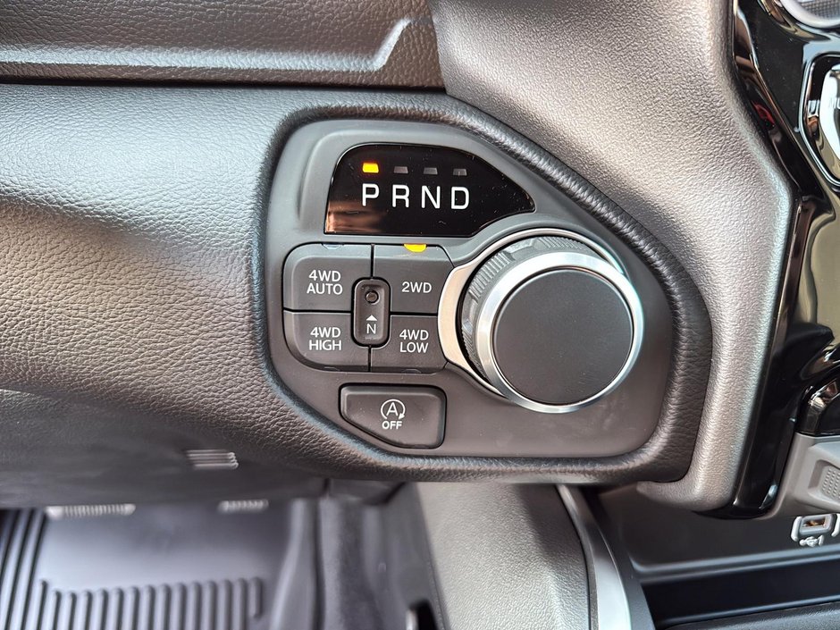 Ram 1500 BIG HORN 2025-13