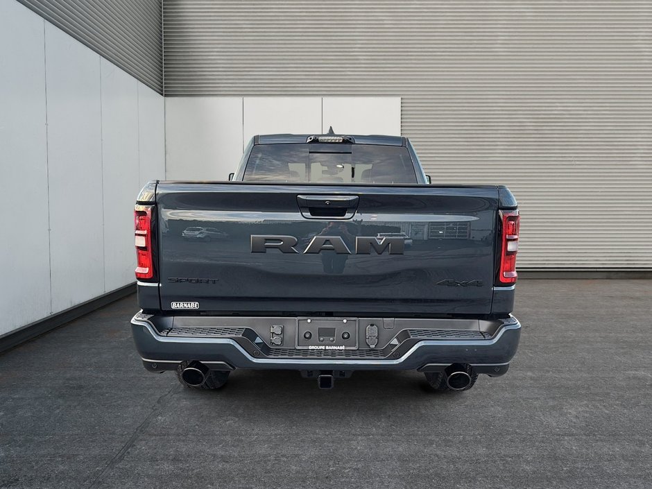 2026 Ram 1500 SPORT-2