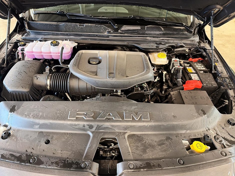 2026 Ram 1500 SPORT-6