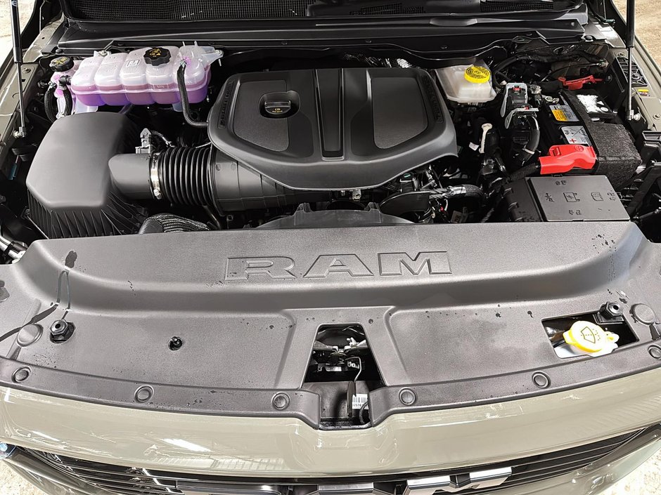 2026 Ram 1500 SPORT-7