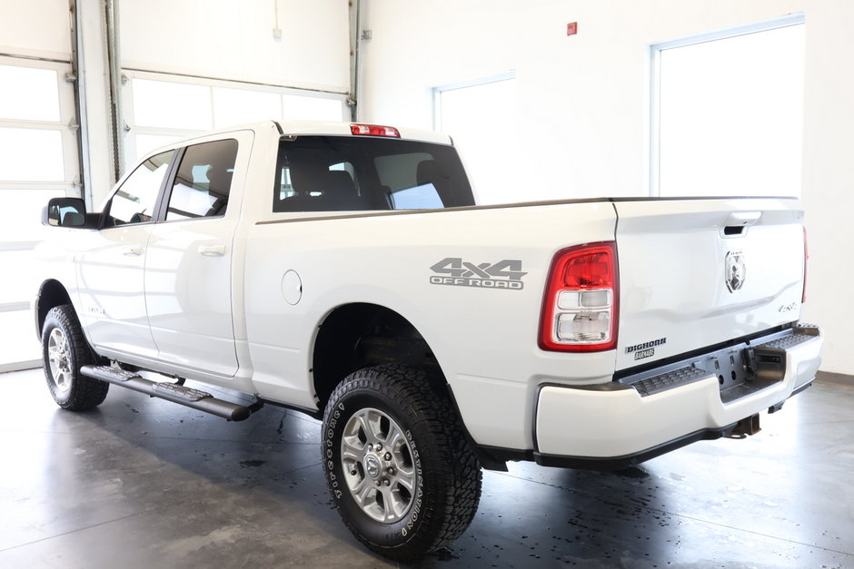 2022 Ram 2500 Big Horn Crewcab 6.4L V8 Sport-4