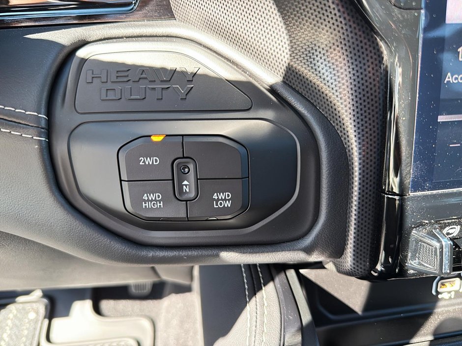 2026 Ram 2500 LIMITED-14