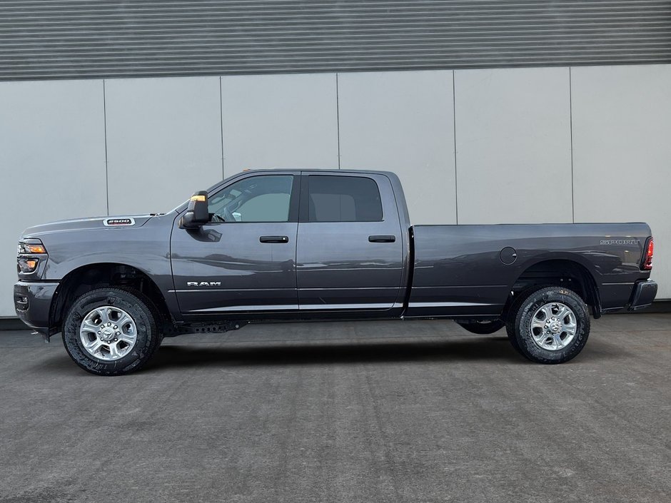 2026 Ram 2500 BIG HORN-4