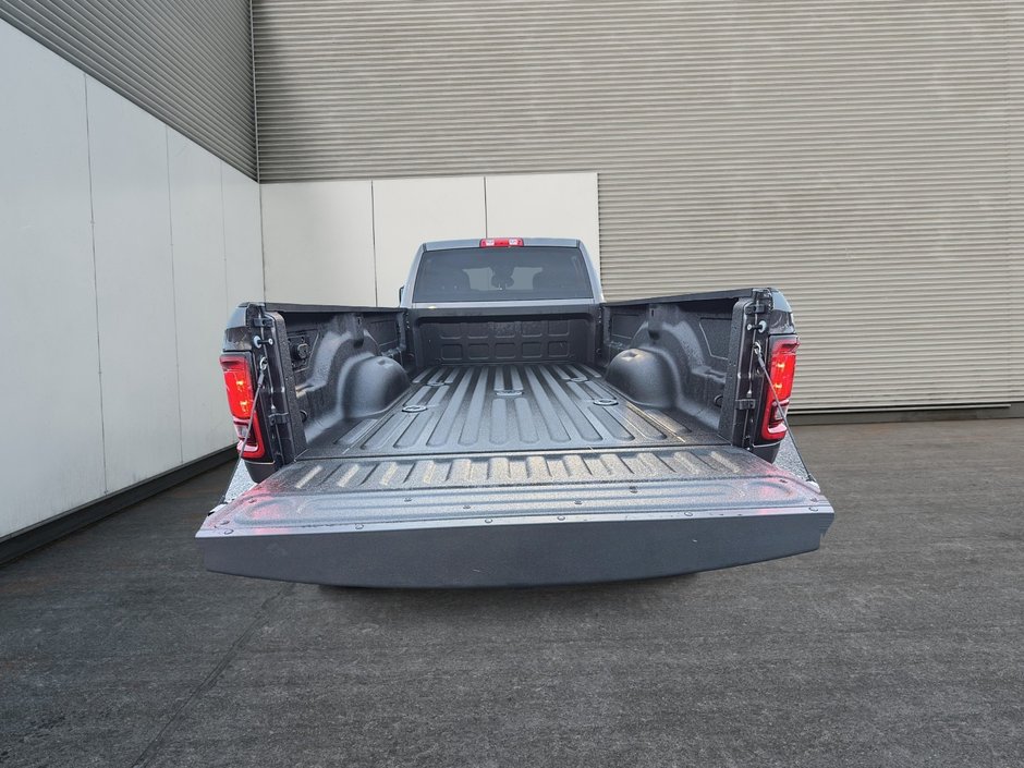 2026 Ram 2500 BIG HORN-16