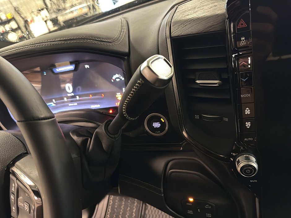 2026 Ram 2500 LIMITED-14