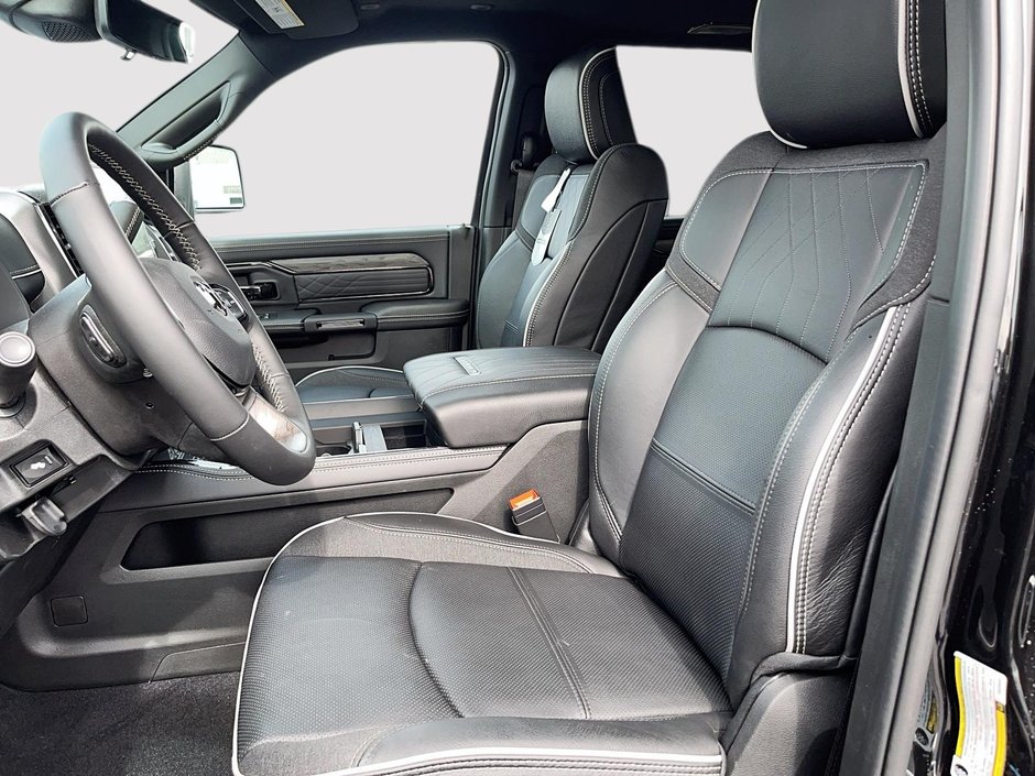 Ram 3500 LIMITED 2026-8