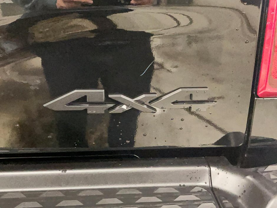 Ram 3500 BIG HORN 2026-14