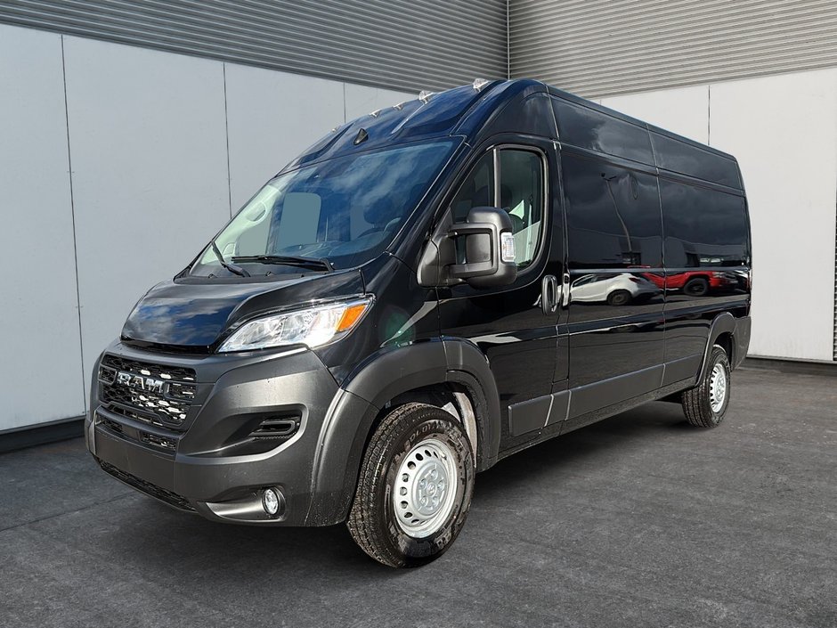 2025 Ram Promaster Cargo Van 2500 TRADESMAN W/ PASS SEAT in St-Jean-Sur-Richelieu, Quebec