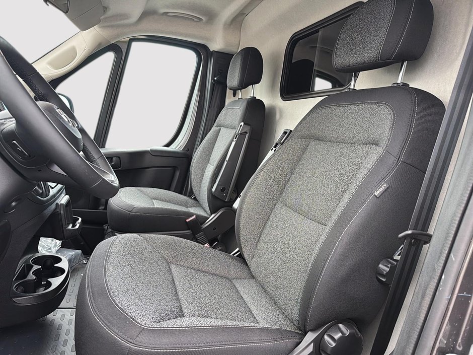 2025 Ram Promaster Cargo Van 3500 TRADESMAN W/ PASS SEAT-8