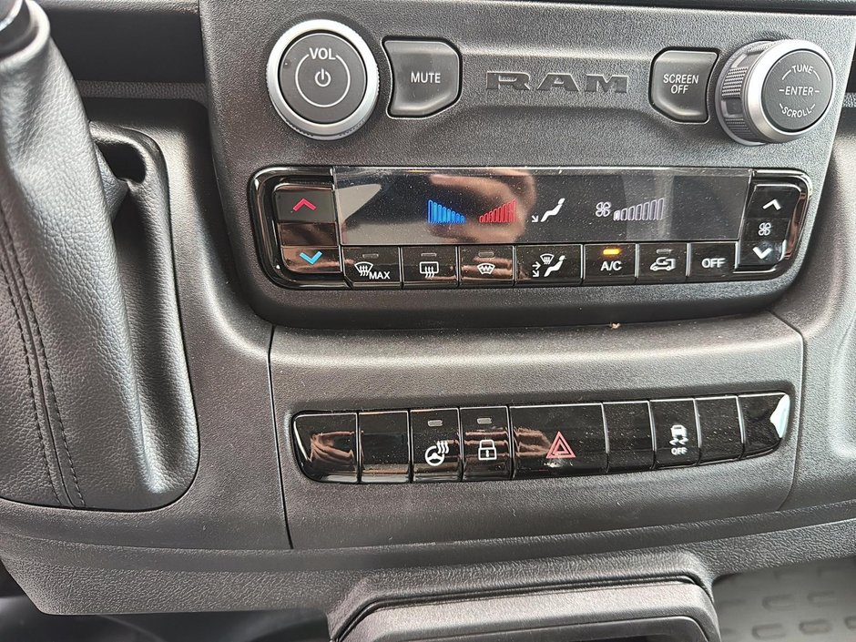 2025 Ram Promaster Cargo Van 3500 TRADESMAN W/ PASS SEAT-13