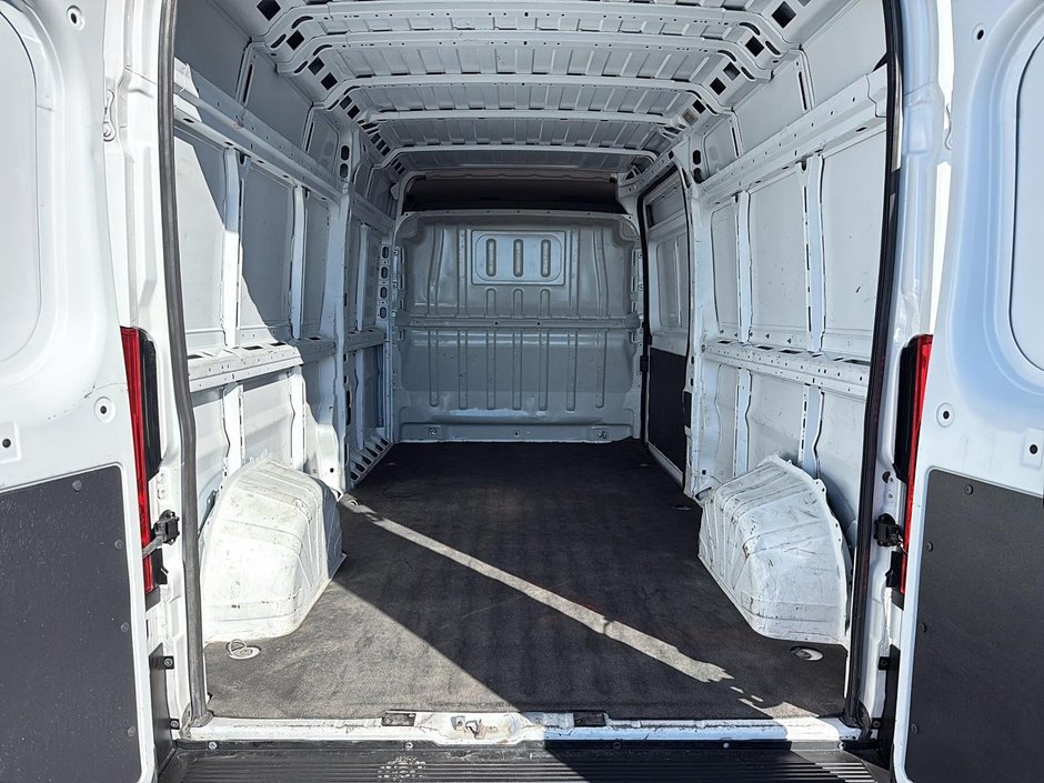 2023 Ram ProMaster Cargo Van 2500-5