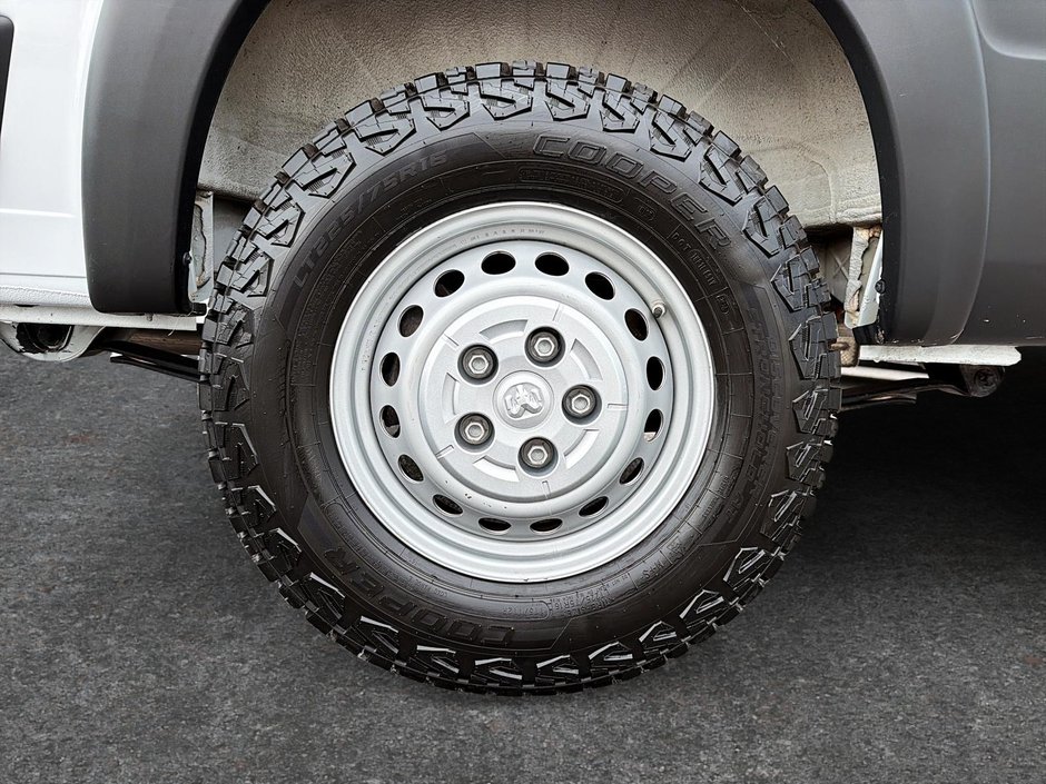 Ram ProMaster Cargo Van Tradesman 2025-6