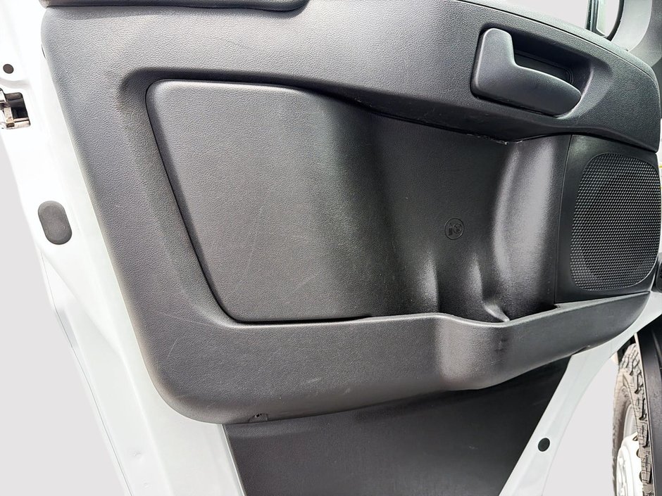 Ram ProMaster Cargo Van Tradesman 2025-10