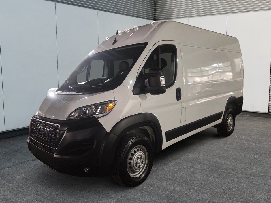2025 Ram ProMaster Cargo Van 2500 HIGH ROOF ** 136 WB ** in St-Jean-Sur-Richelieu, Quebec