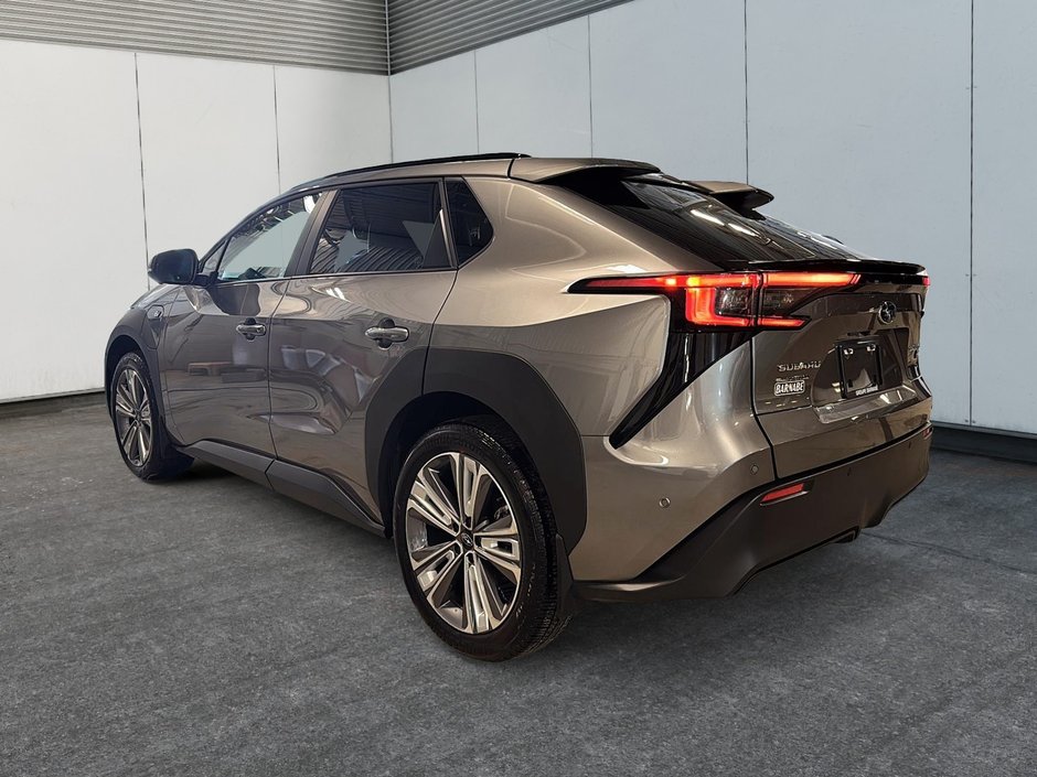 2023 Subaru SOLTERRA LUXURY AWD-3