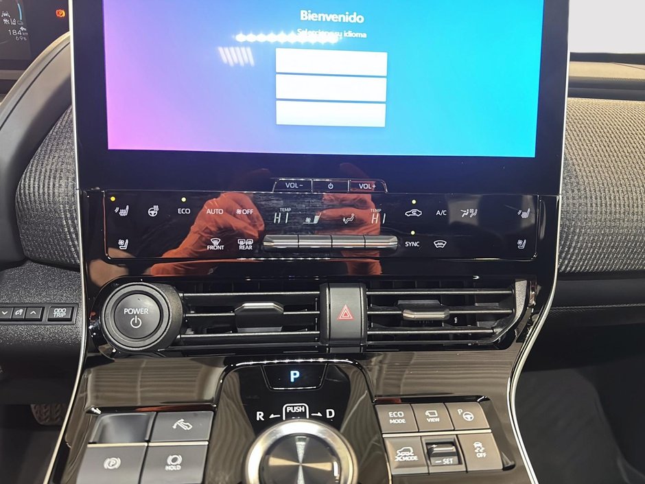 Toyota BZ4X XLE AWD CUIR TOIT-PANORAMIQUE 2024-13