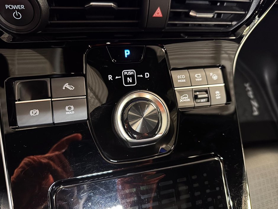 Toyota BZ4X XLE AWD CUIR TOIT-PANORAMIQUE 2024-14