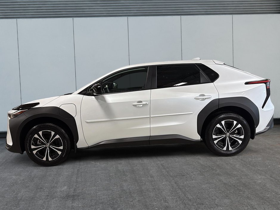 2024 Toyota BZ4X LE-4