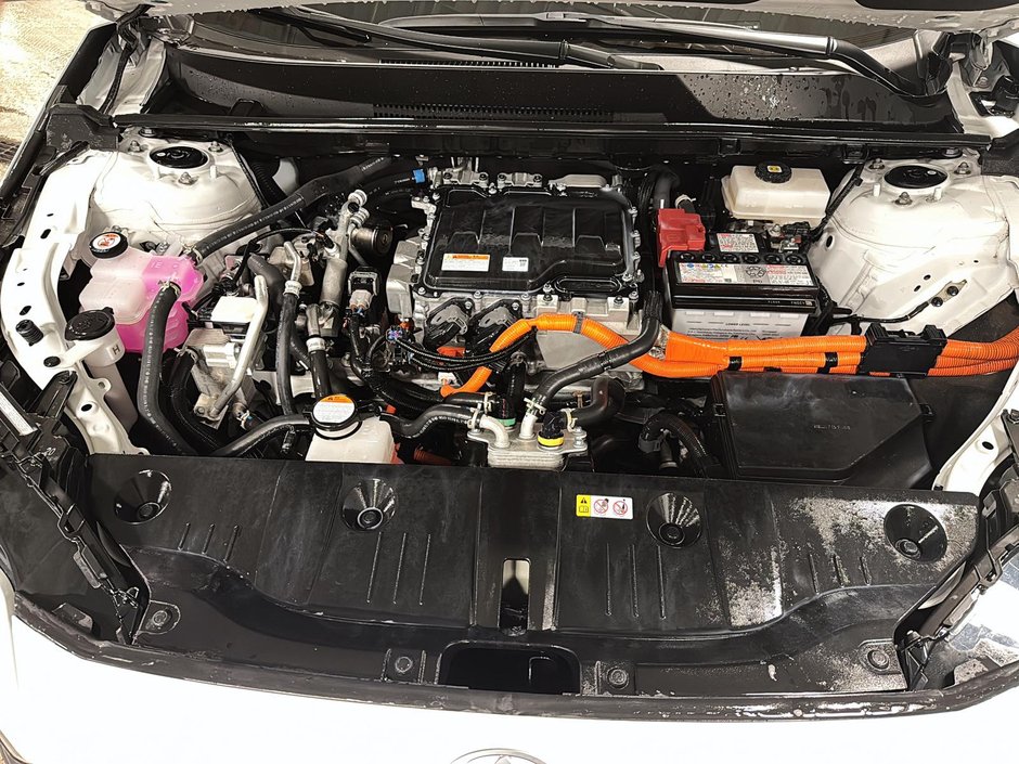 2024 Toyota BZ4X LE-7