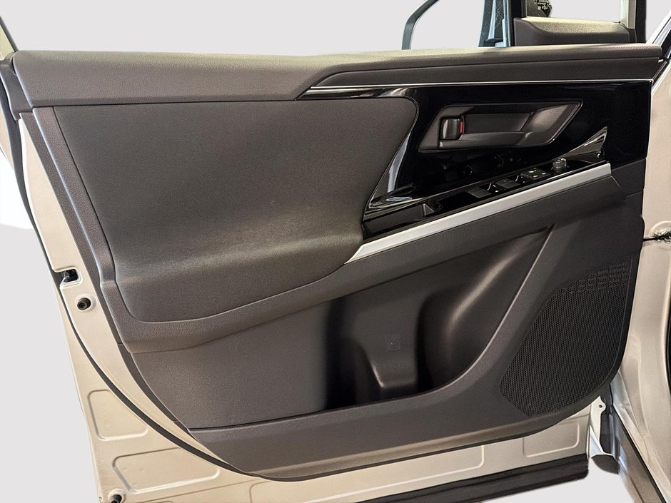 Toyota BZ4X LE AWD 2025-10