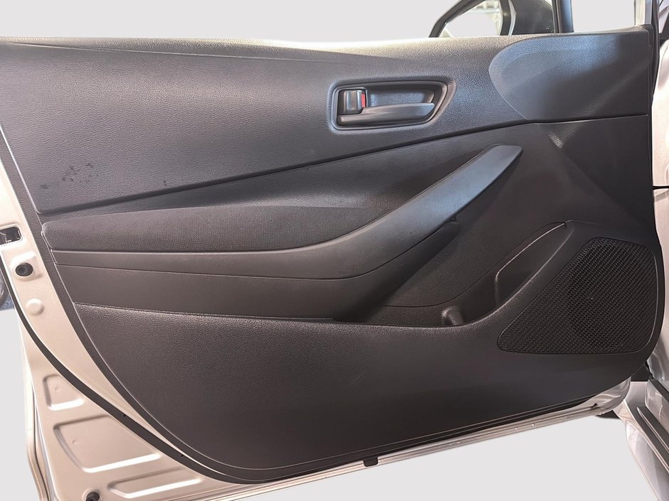 2024 Toyota Corolla LE HYBRID AWD-10