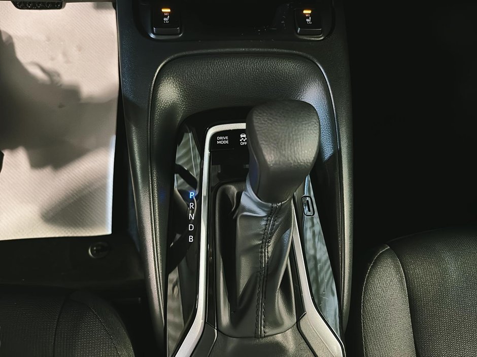 Toyota Corolla LE HYBRID AWD 2025-14