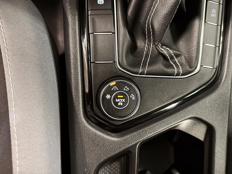 2024 Volkswagen Taos Trendline 4Motion-15