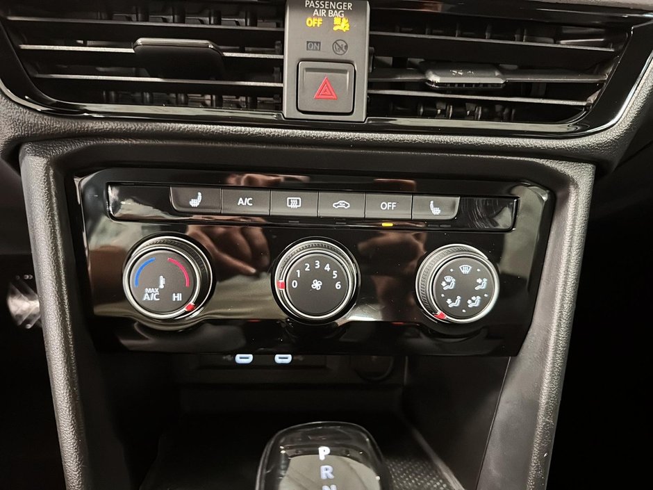 2024 Volkswagen Taos Trendline 4Motion-13