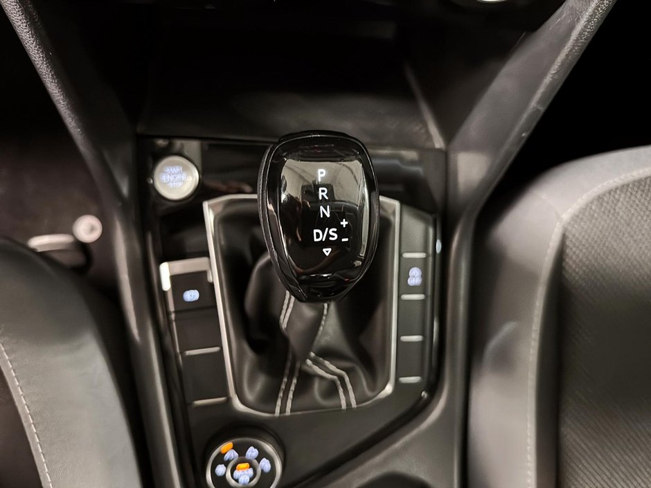 2024 Volkswagen Taos Trendline 4Motion-14