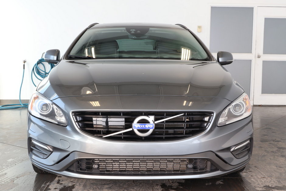 2018 Volvo V60 Dynamic AWD-1