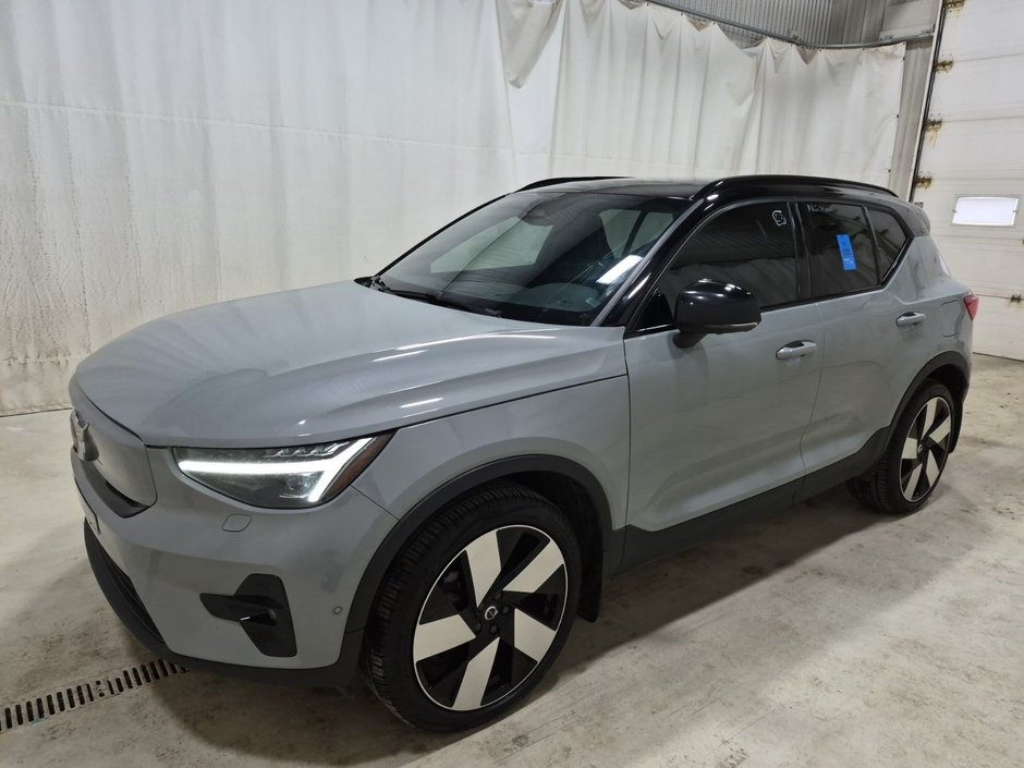 2024 Volvo XC40 Recharge Pure Electric Ultimate AWD in St-Jean-Sur-Richelieu, Quebec