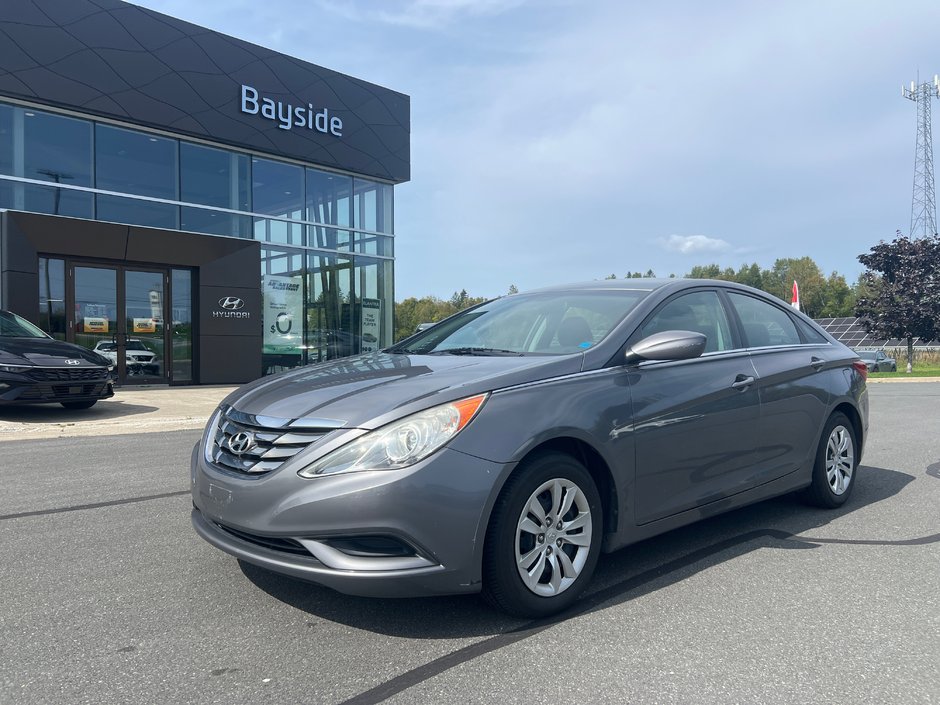 Hyundai Sonata GL 2012 à Bathurst, Nouveau-Brunswick