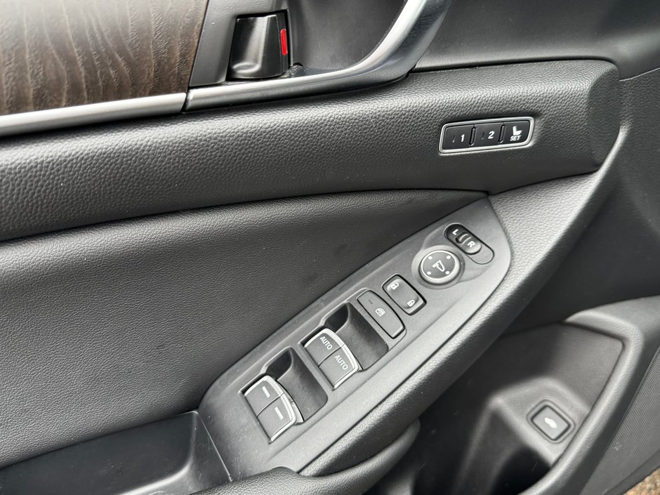 2020 Honda Accord Sedan EX-L-13