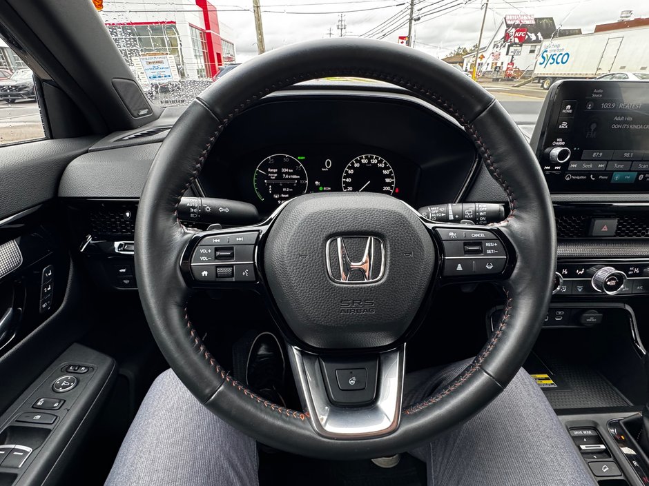 2023 Honda CR-V Hybrid Touring-13