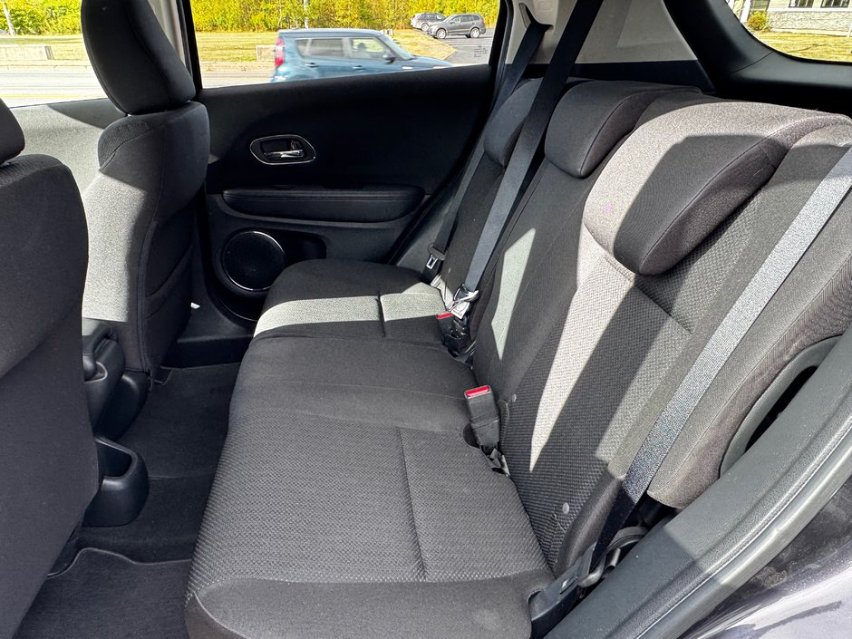 2016 Honda HR-V EX-8