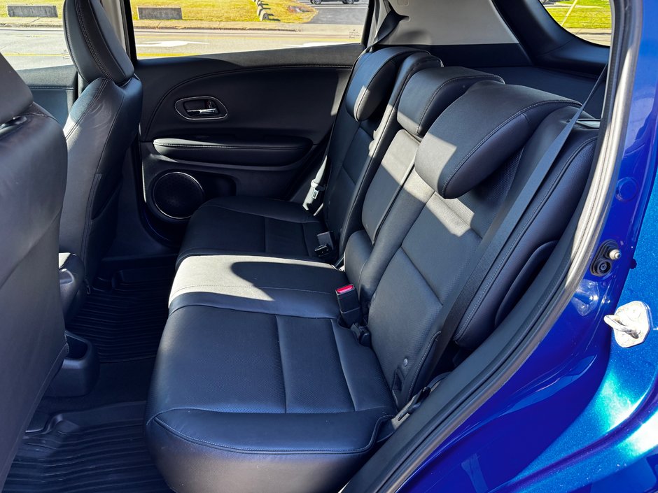 2019 Honda HR-V Touring-9