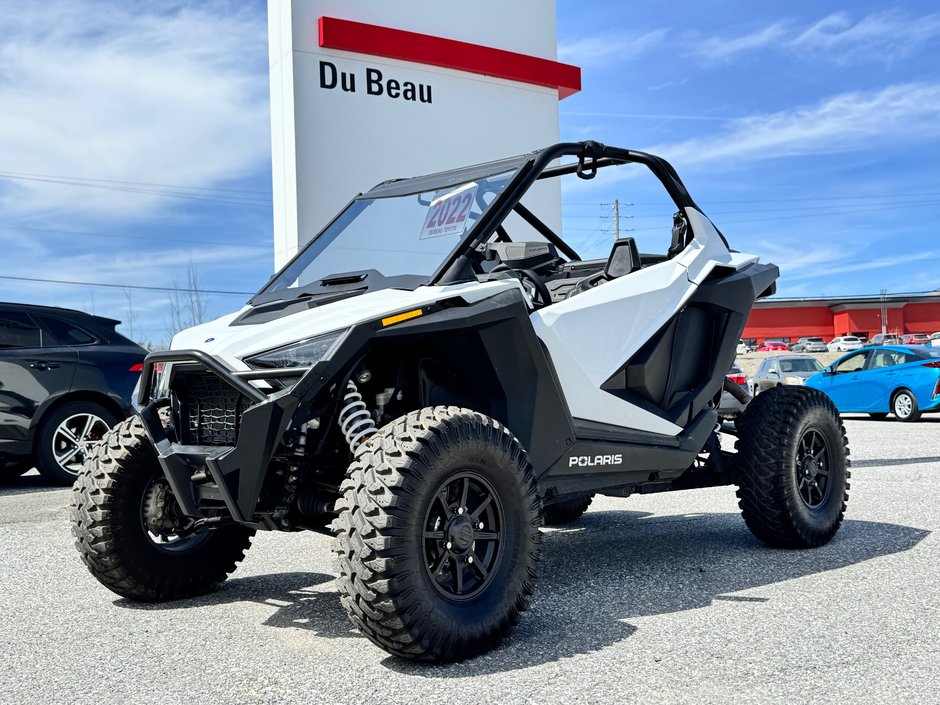 Polaris RZR PRO XP SPORT PORTES FERMÉS / PARE-BRISE COMPLET / GARANTIE PROLONGÉE 2027 * 88,07$/sem TOUT INCLUS !!!! 2022 à Thetford Mines, Québec