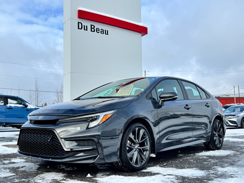 2025 Toyota Corolla SE AMÉLIORÉ / TOIT / MAGS 18 / ÉTAT NEUF !!!!! in Thetford Mines, Quebec
