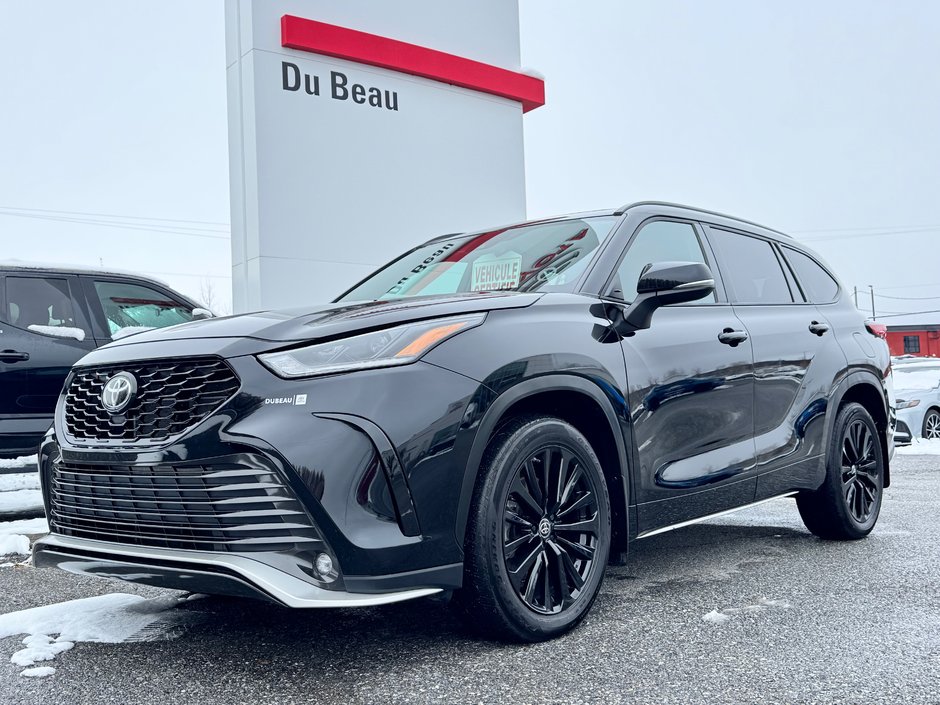 Toyota Highlander XSE / JAMAIS ACCIDENTÉ  / ATT. REMORQUE TOYOTA 2023 à Thetford Mines, Québec