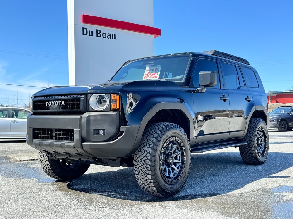 Toyota Land Cruiser 1958 / LIFT KIT / MAGS FUEL 20 / PNEUS BF KO3 / EMBLEME NOIR / UNIQUE 2025 à Thetford Mines, Québec