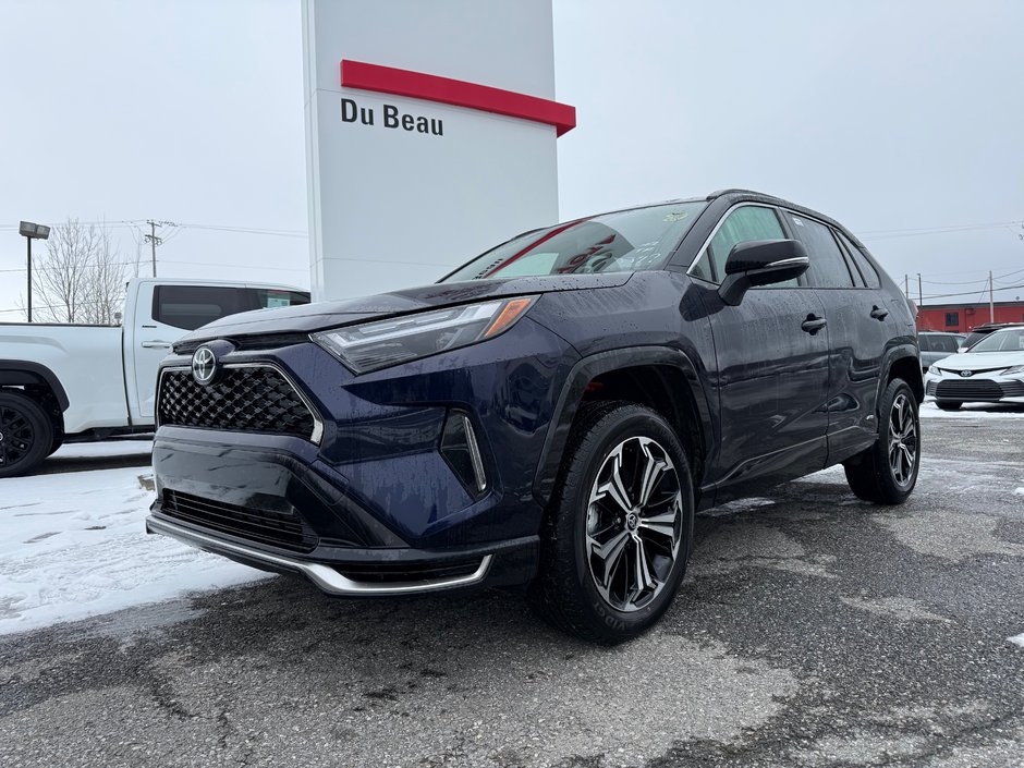 2025 Toyota RAV4 Plug-In Hybrid XSE in Thetford Mines, Quebec